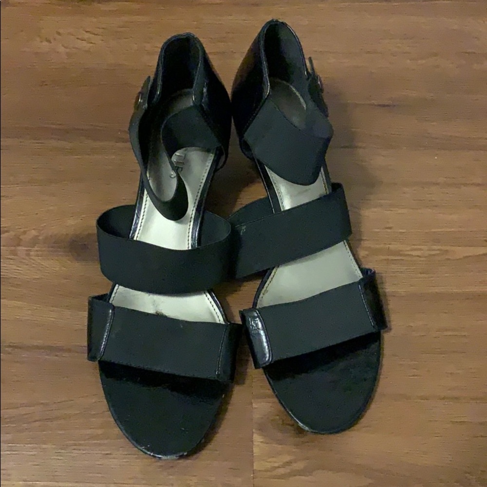 Black Westies Pumps
